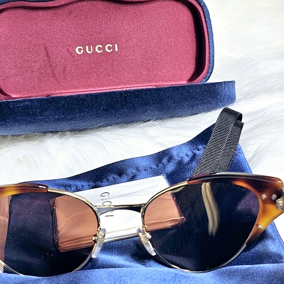Gucci Sunglasses GG0522S - Picture 10 of 13